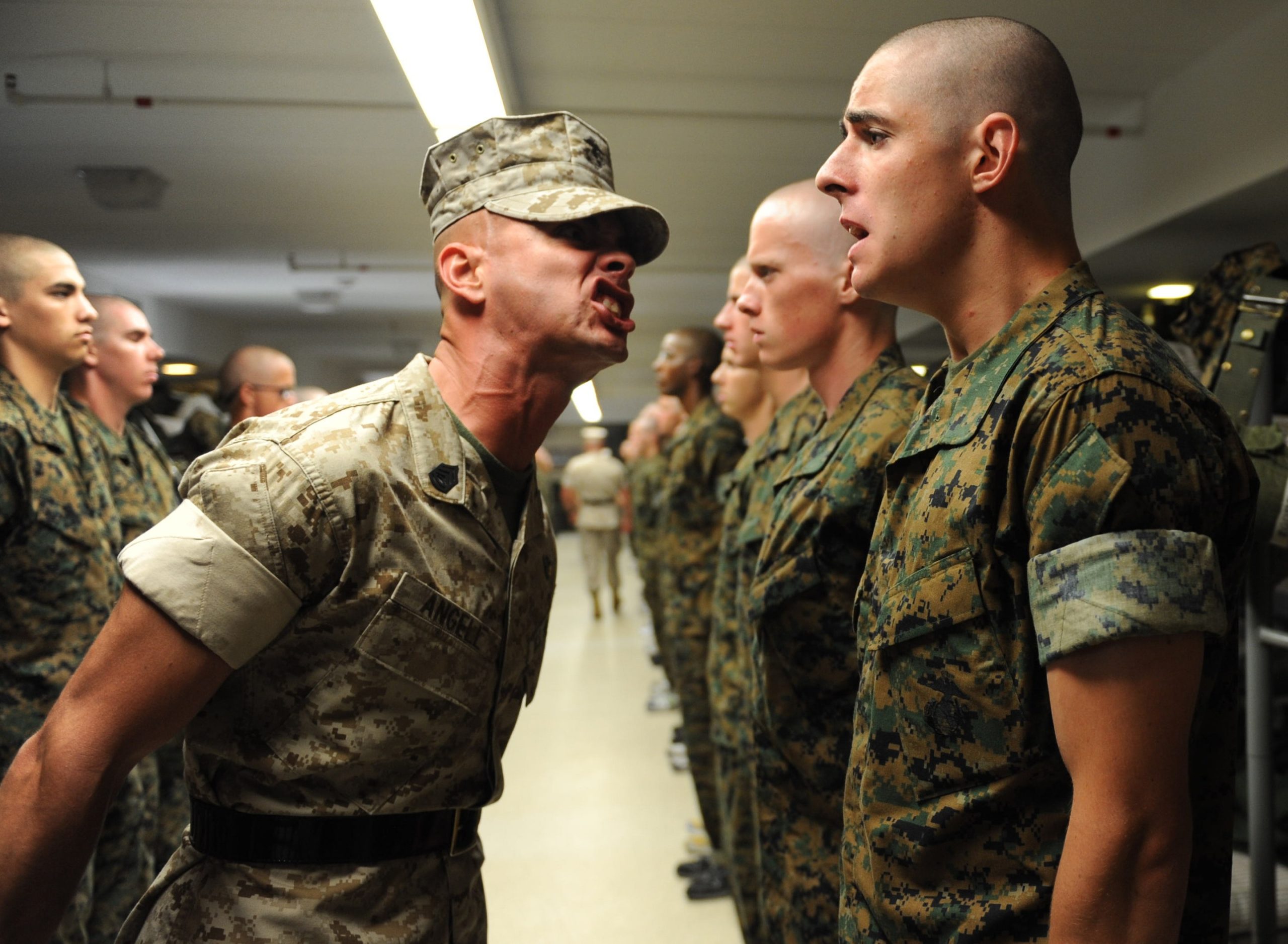 army-authority-drill-instructor-group-280002